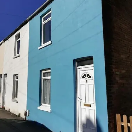 Fisherman'S Terrace Poole Exterior photo