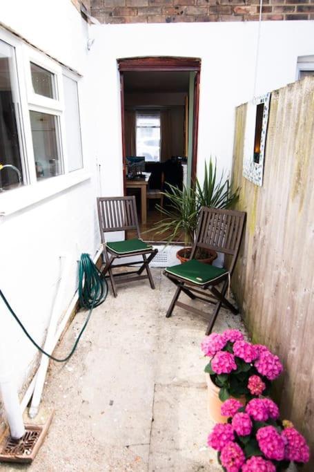 Fisherman's Terrace * Poole